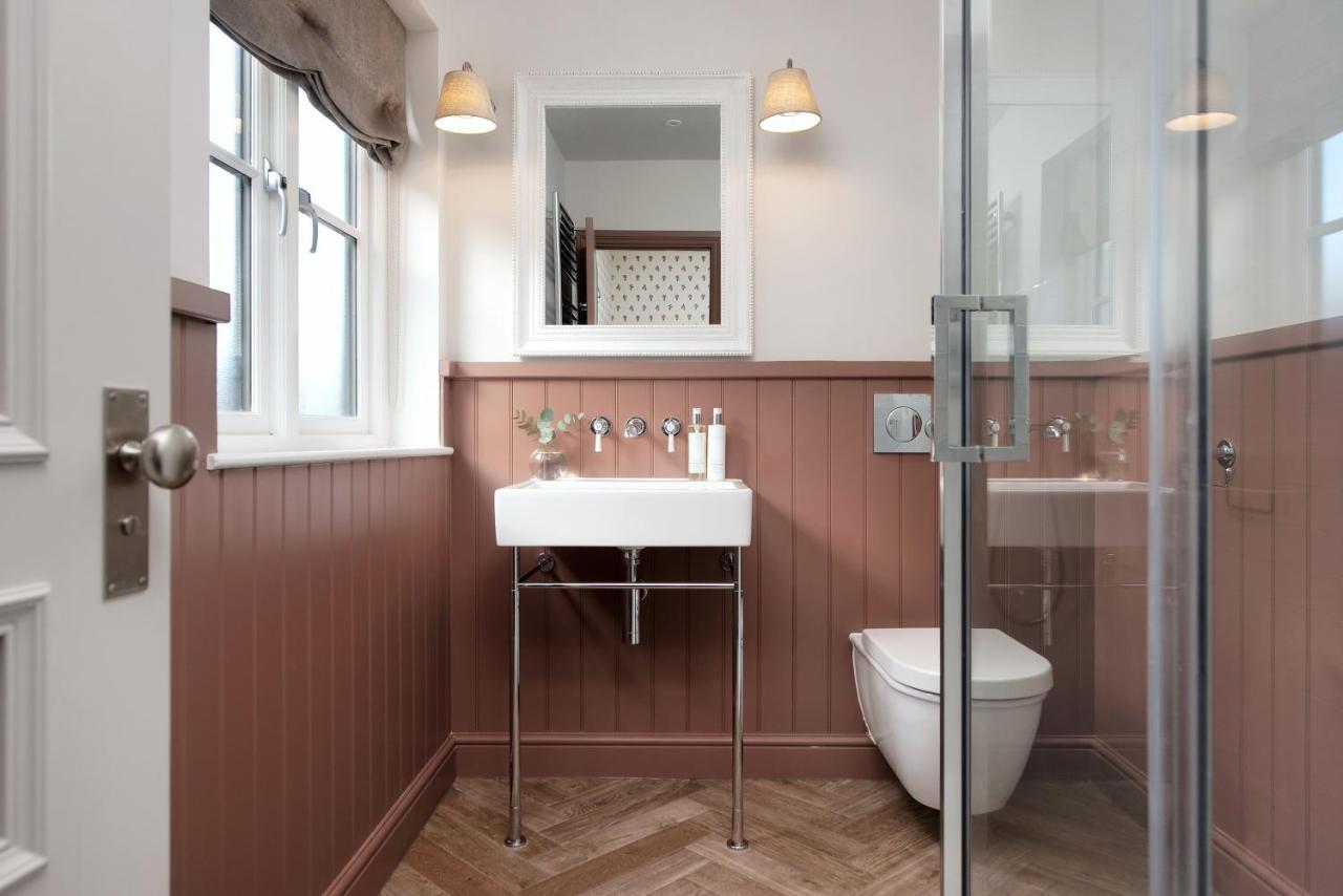 Отель The Nevill Arms Medbourne Экстерьер фото